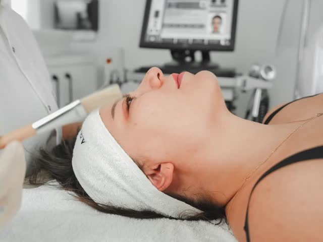Chemical Peels treatment at Aterna Wellness